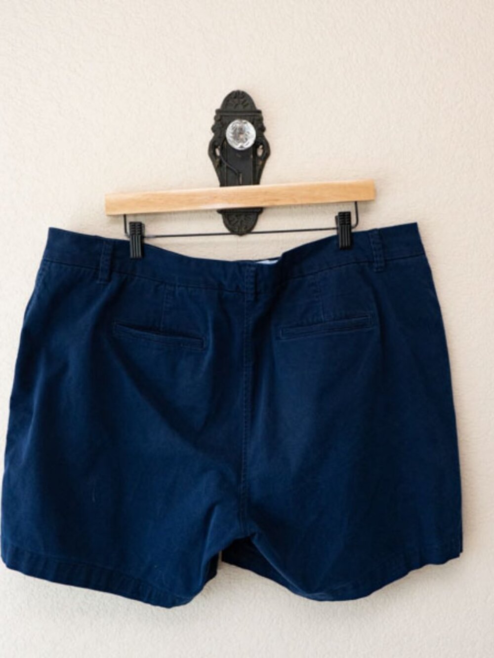 Crown & Ivy Navy Blue Chino Shorts Womens 18W Plus Stretch Cotton Casual Preppy - Picture 7 of 12